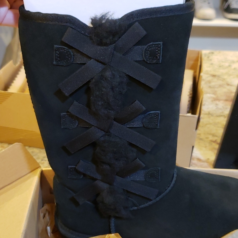 Koolaburra by Ugg Boots - Picture 8 of 10